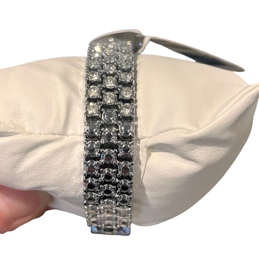 Montres Prestige Silver Crystal Women's Bracelet Watch Water Resistant
